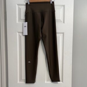 ALO High Waisted Air Lift Espresso Brown Leggings